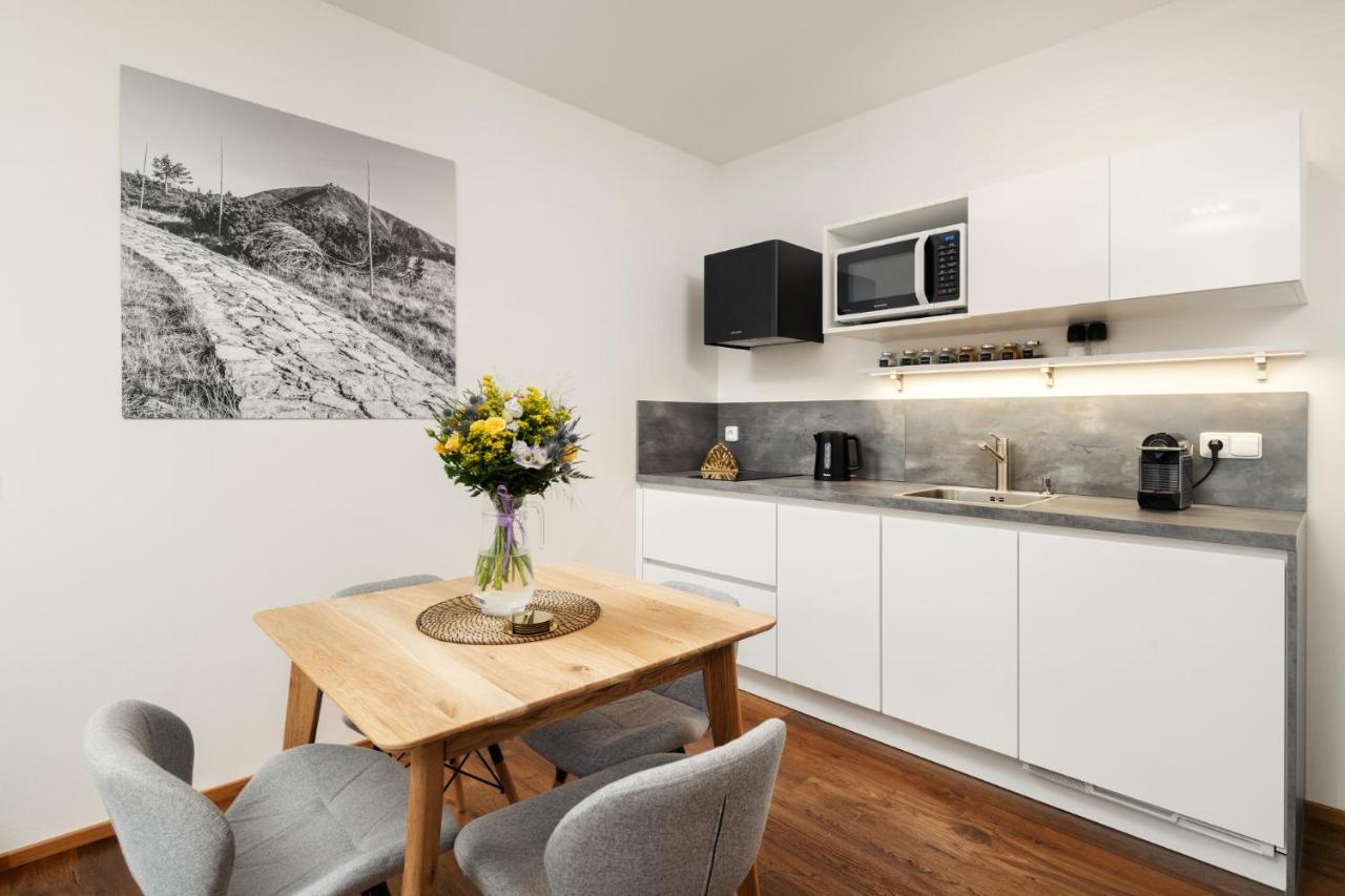 Apartmany Horska, Vrchlabi Ngoại thất bức ảnh